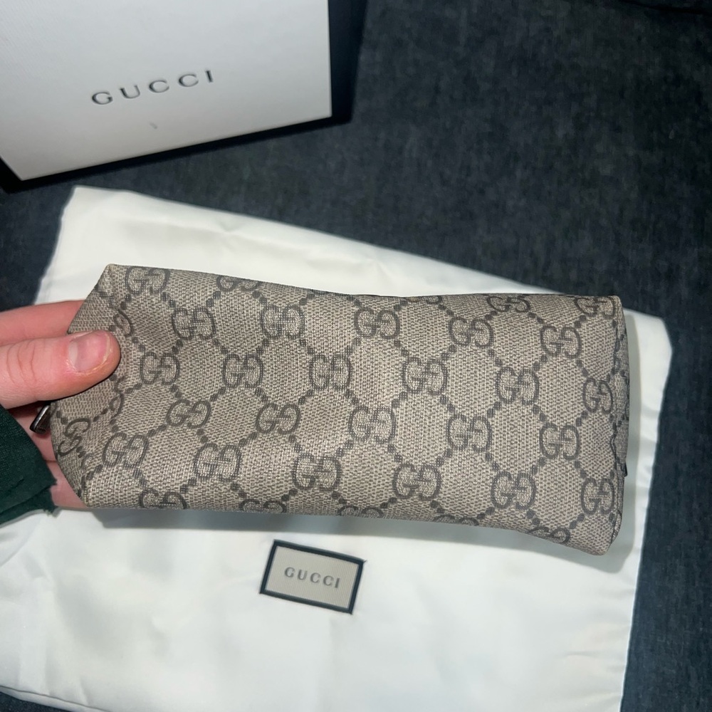 SOLD ‼️ Gucci Ophidia GG Coated Canvas Cosmetic Pouch - Picture 6 of 14